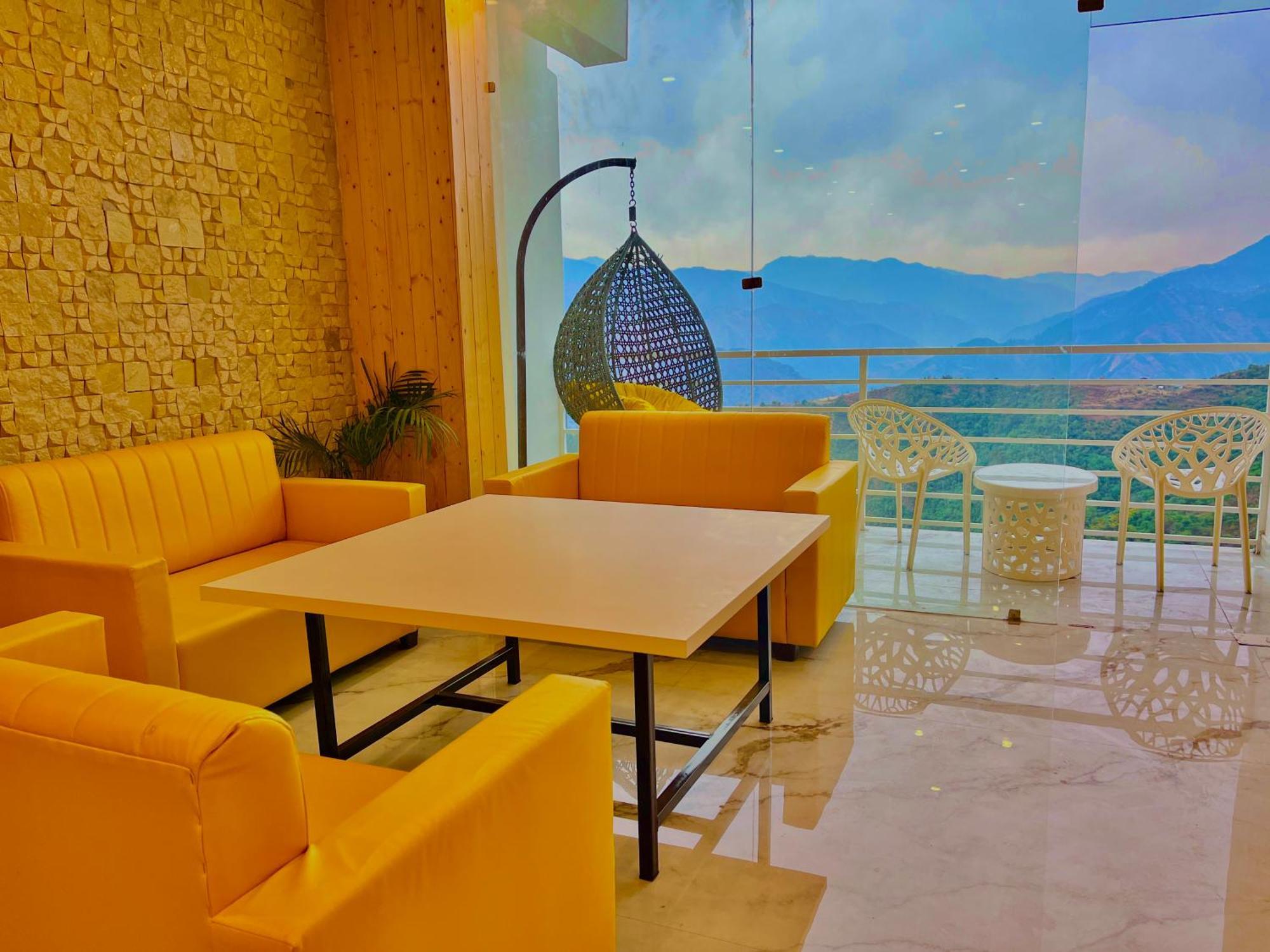 Hotel Hill View, Mussoorie - Near Jw Marriott Mussoorie, M 77377-32479 Kültér fotó